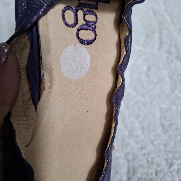 Indigo Purple Flats Shoes with Bow Accent Size 6 - Picture 9 of 11